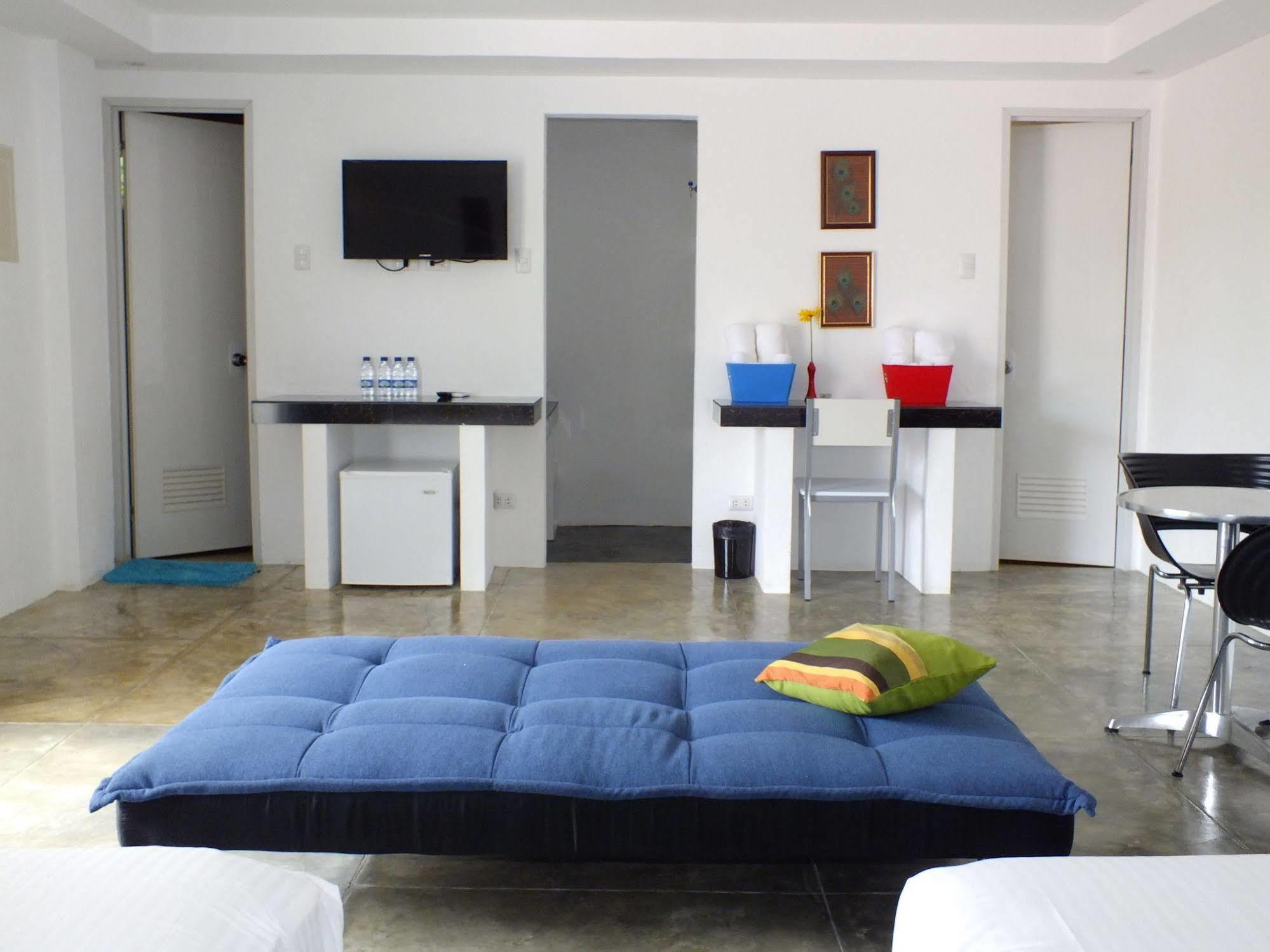 Paboreal Boutique Hotel Puerto Princesa Zewnętrze zdjęcie